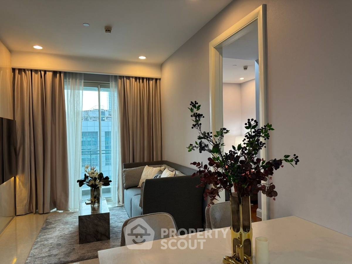 picture 2-BR Condo at Q Langsuan near BTS Ratchadamri (ID 2744432) - 2/5