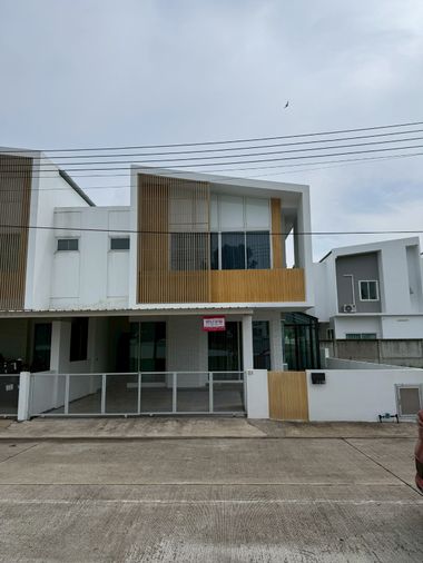 ขายบ้าน ในโครงการ มาลาดาแกรนด์คูลี่ย์ - สันกำแพง บ้านสวย โครงการคุณภาพ (ID:756HS)