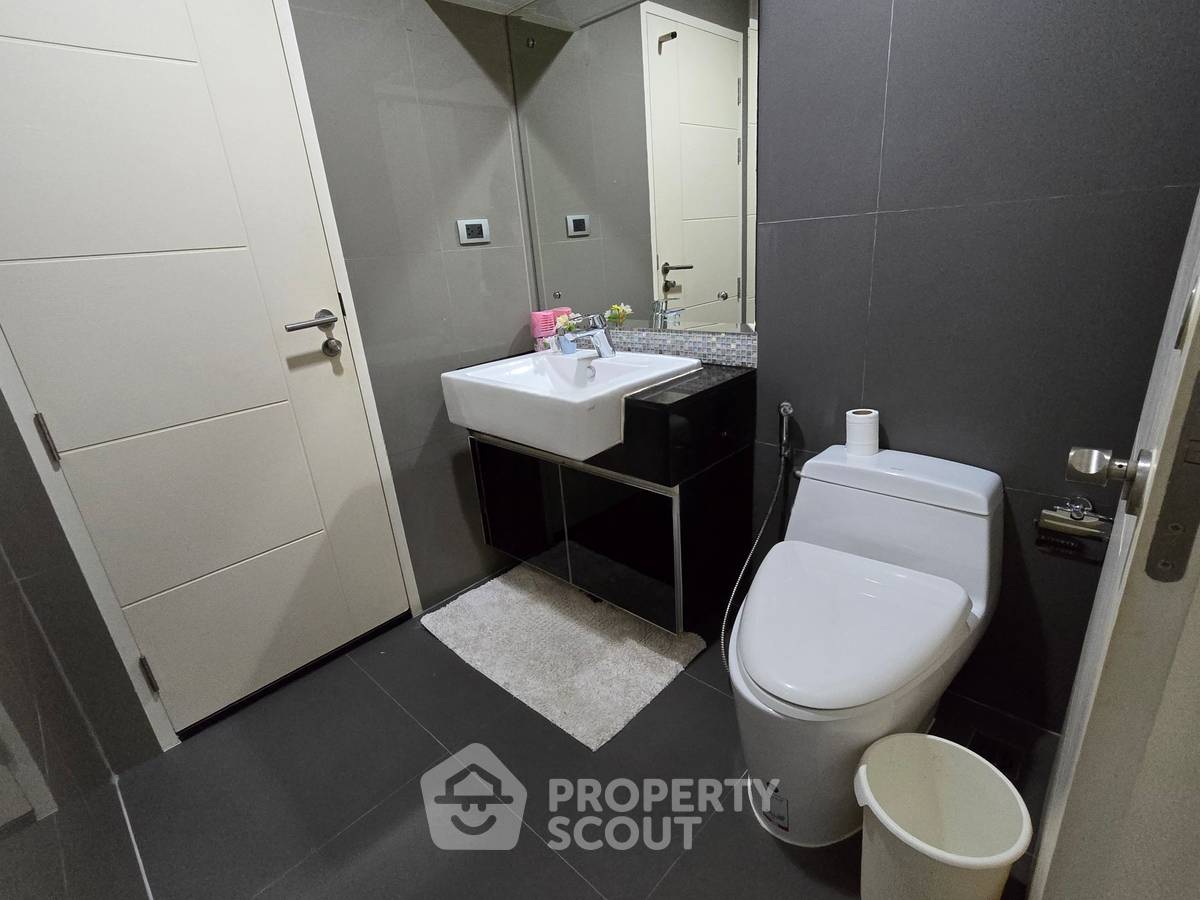 picture 1-BR Condo at The Crest Sukhumvit 34 near BTS Thong Lor (ID 2743904) - 8/9