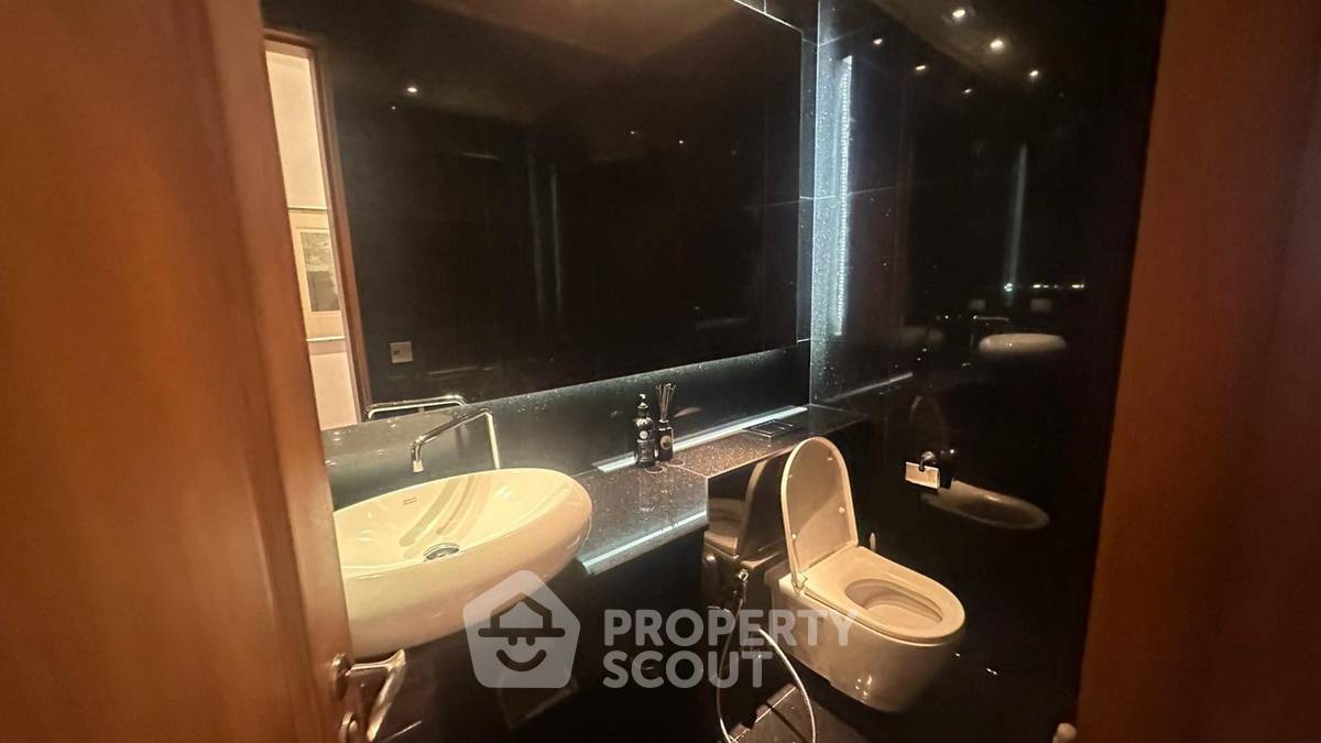 รูป คอนโด 2-ห้องนอน ที่ เลอ รัฟฟิเน่ สุขุมวิท 39 คอนโดมิเนียม ใกล้ BTS พร้อมพงษ์ (ID 2896717) - รูปที่ 5/16