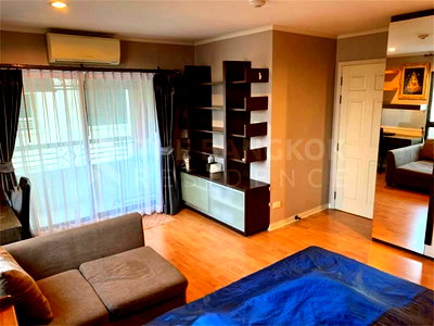 Condos for sale : Lumpini Ville Phaholyothin-Suthisan near BTS Sena Ruam Move-in Ready, Just Bring Your Stuff