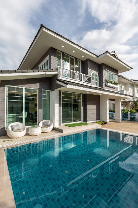 รูป ปล่อยขาย Pool Villa สวย รีโนเวทใหม่ ทำเลทอง หมู่บ้านเอ็มเพอเรอร์ 2 (น้ำไม่ท่วม!) เดินไปโลตัสรวมโชคได้ ใกล้เซนทรัลเฟสเชียงใหม่ -SW003679 - รูปที่ 2/12