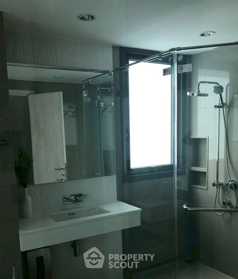 รูป คอนโด 2-ห้องนอน ที่ ริทึ่ม สุขุมวิท42 ใกล้ BTS เอกมัย (ID 2748213) - รูปที่ 4/8