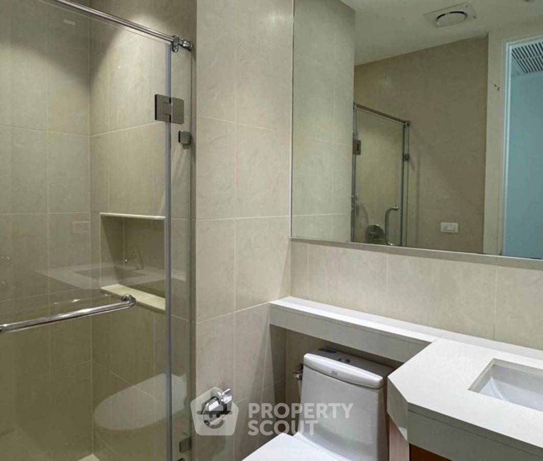 picture 3-BR Condo at Athenee Residence near BTS Phloen Chit (ID 2748601) - 4/10