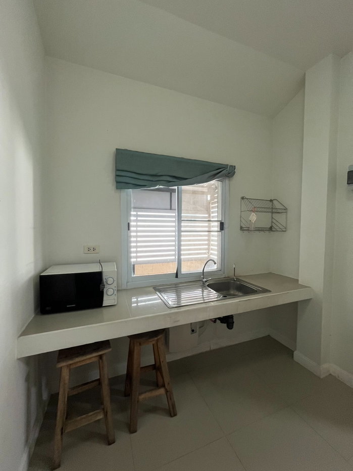 รูป บ้านในโครงการทำเลย่านเศรษฐกิจ พร้อมคลับเฮ้าส์และสระว่ายน้ำในโครงการ พร้อมระบบรักษาความปลอดภัย 24 ชม. #CHD101820 - รูปที่ 16/27