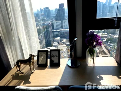 Condos for sale : 34th Fl. High-Zone 1BR at XT Ekkamai 6404078