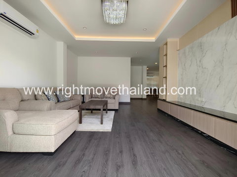 สุขุมวิท 65 | บ้านเดี่ยว 3 ชั้น