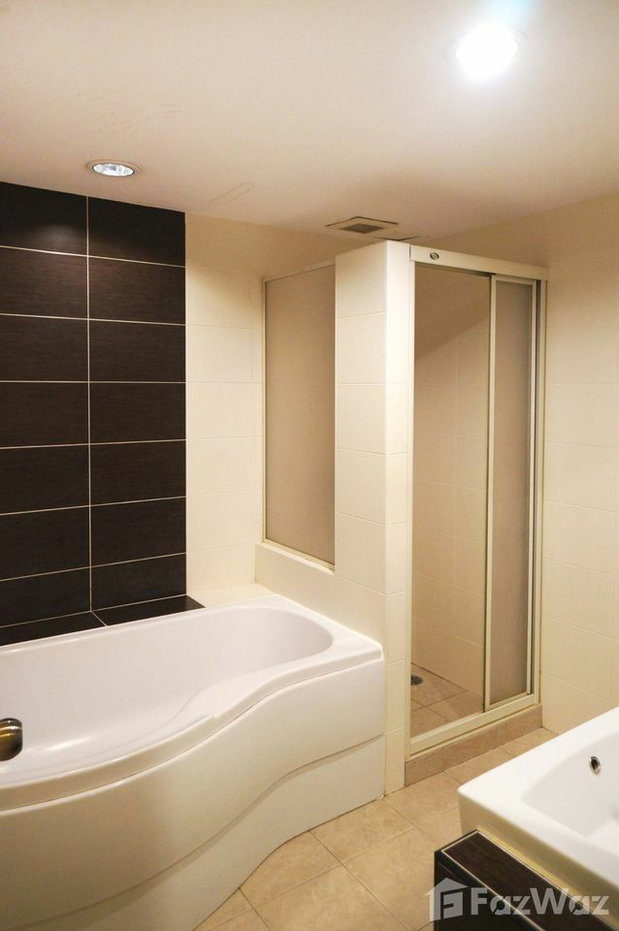 picture 3 Bedroom Condo for rent at Lumpini Suite Ratchada-Rama III 1117940 - 5/13