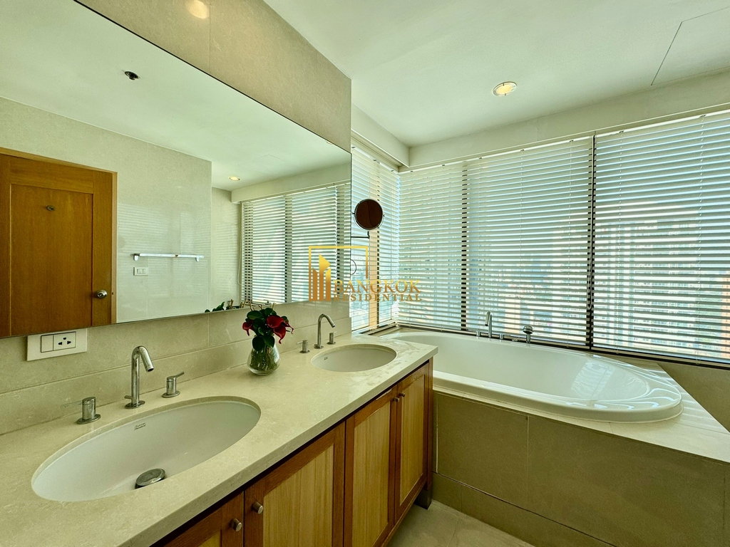 รูป Emporio Place | Beautiful 3 Bed Condo For Rent in Phrom Phong - BR10875CD - รูปที่ 17/41