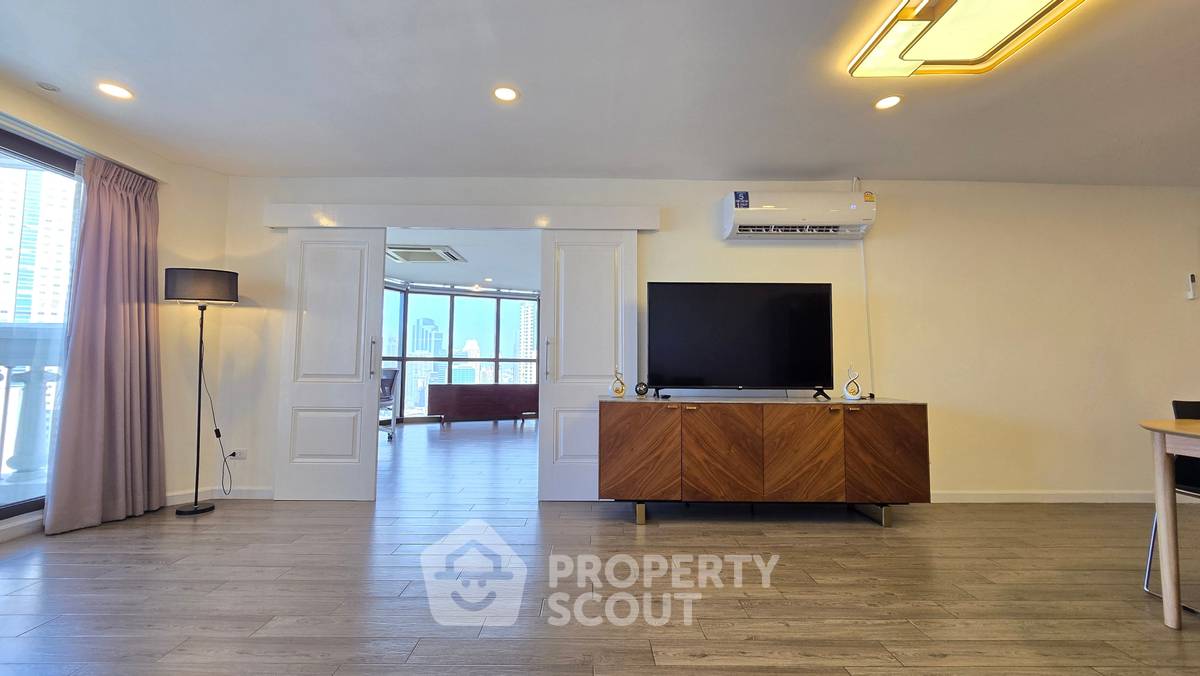 รูป คอนโด 3-ห้องนอน ที่ ณุศา สเตท ทาวเวอร์ คอนโดมิเนียม ใกล้ BTS สะพานตากสิน (ID 1483511) - รูปที่ 7/24