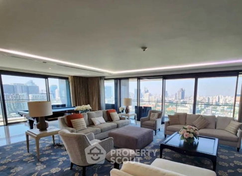 4-BR Condo at The Residences At The St Regis Bangkok near BTS Ratchadamri (ID 2873442)