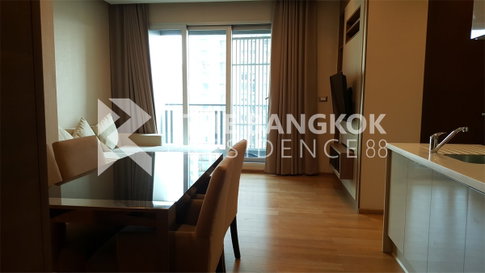 Best Location Condo for City Dwellers The Address Asoke near MRT Phetchaburi Station