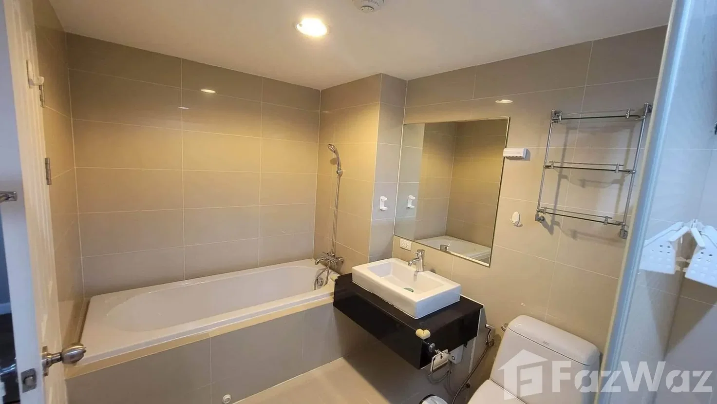 picture Live Lavish at Belle Grand Rama 9! 1157114 - 5/10