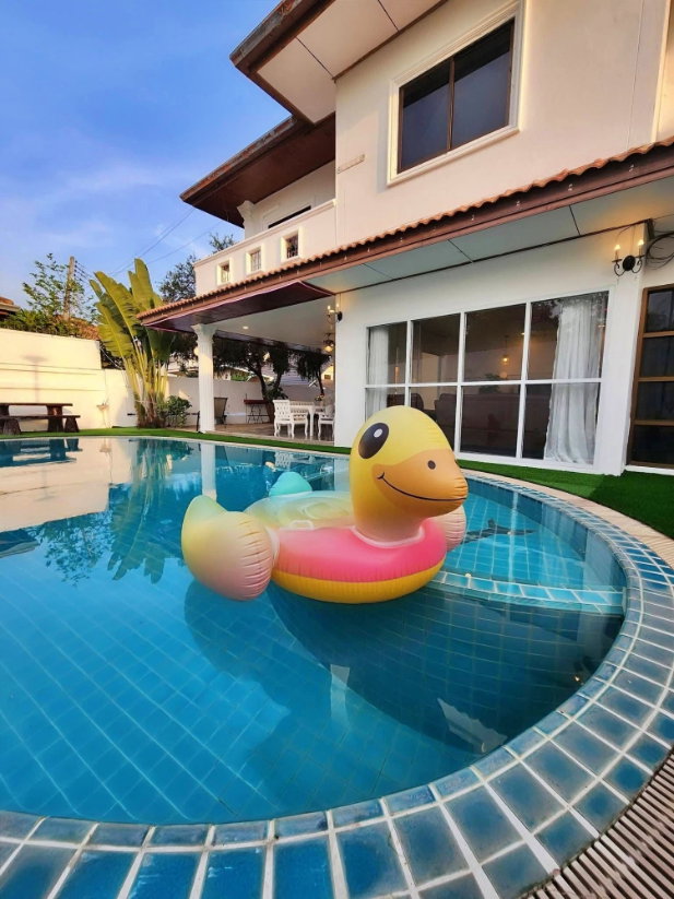 รูป KT0435📲LineID @556ryccg🏊Pool Villa🏖️ฝั่งหาดจอมเทียน 5ห้องนอน 110ตรว🛋️พร้อมเฟอร์นิเจอร์และเครื่องใช้ไฟฟ้า🏊สระว่ายน้ำ🌳สวนพักผ่อน - รูปที่ 2/19