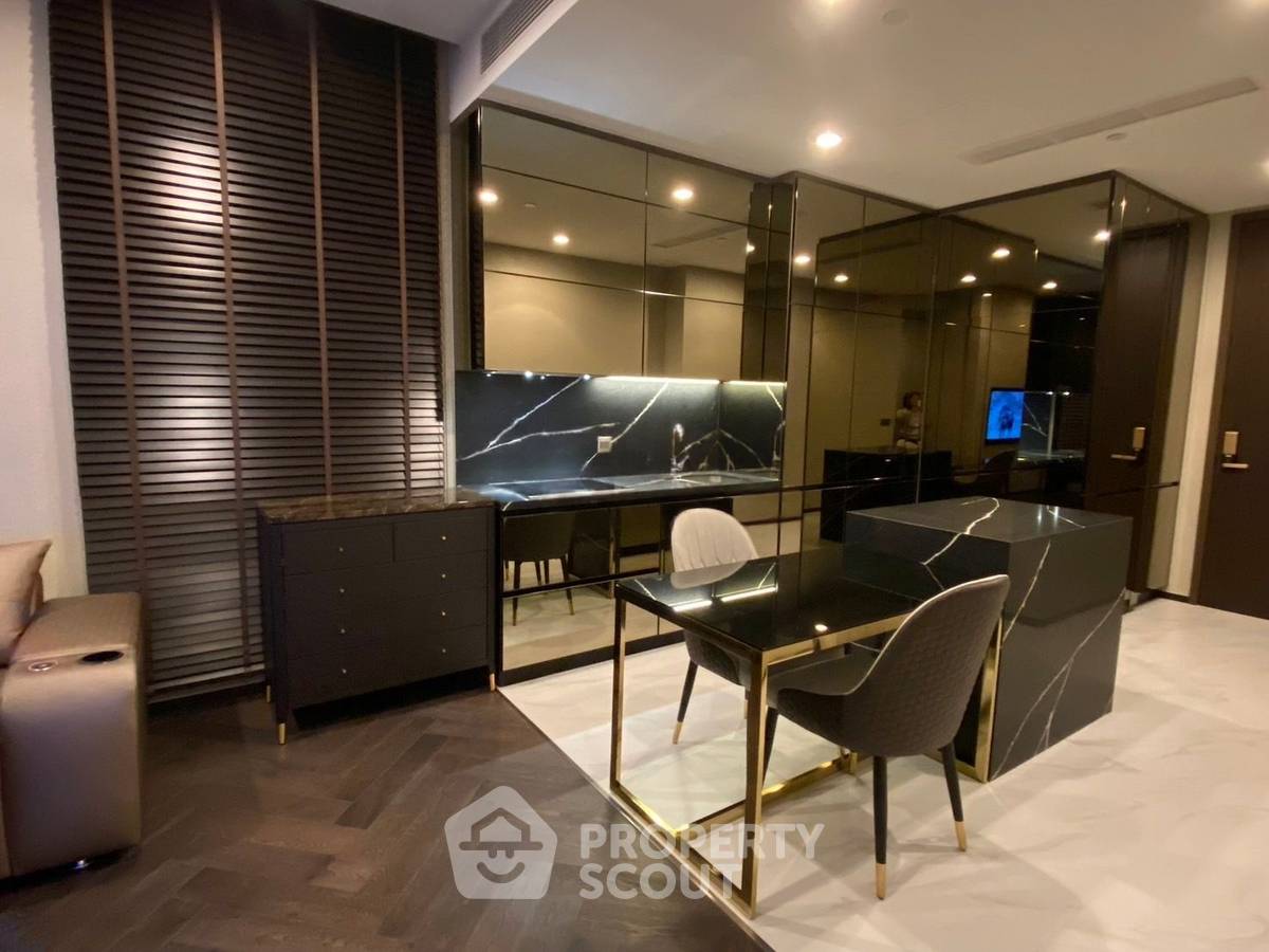 รูป คอนโด 2-ห้องนอน ที่ ดิ เอส สุขุมวิท 36 ใกล้ BTS ทองหล่อ (ID 2725321) - รูปที่ 1/6