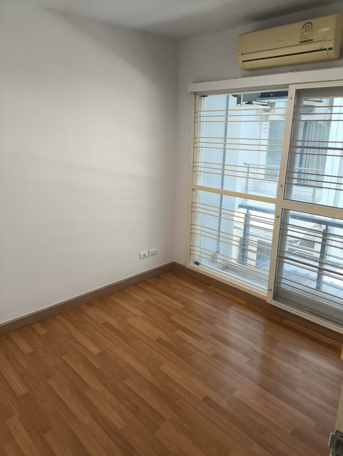 รูป 🏡H174 | ให้เช่าทาวน์โฮม 3 ชั้น (รีโนเวทใหม่) บ้านกลางเมือง พระราม 9-ลาดพร้าว ห่างจากเอกมัยเพียง 7 นาที (รับสัตว์เลี้ยง!) - รูปที่ 8/12