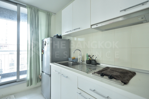 Life@Ratchada - Huaikhwang Easy Start with a City Dweller Lifestyle near MRT Huai Khwang Station