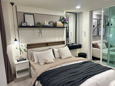 ปล่อยห้องเช่า The royal palace condominium