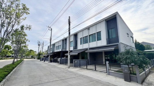 ขาย บ้านหลังมุม โครงการ! Pleno เวสต์เกต บ้านตัวอย่างตกแต่งครบ พร้อมอยู่ สนใจโทร 082-641-4199