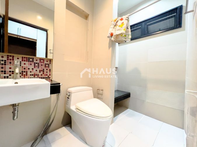 ขายบ้านเดี่ยว 5 ห้องนอน 700 ตร.ม. 125 ตร.ว. เบเวอลี่ ฮิลล์ แจ้งวัฒนะ