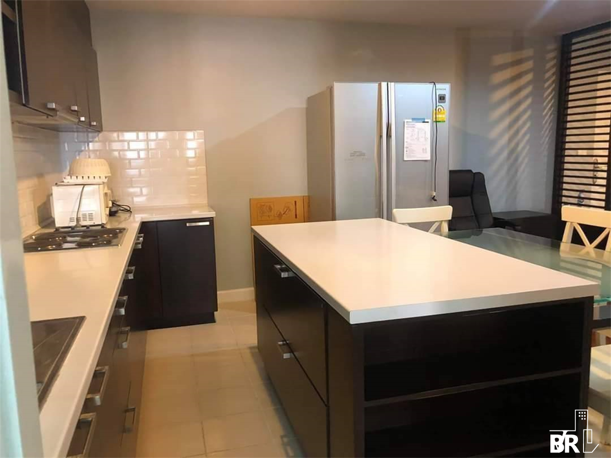 picture Belle Park Residence Condominium  Easy Start with a City Dweller Lifestyle - 10/10