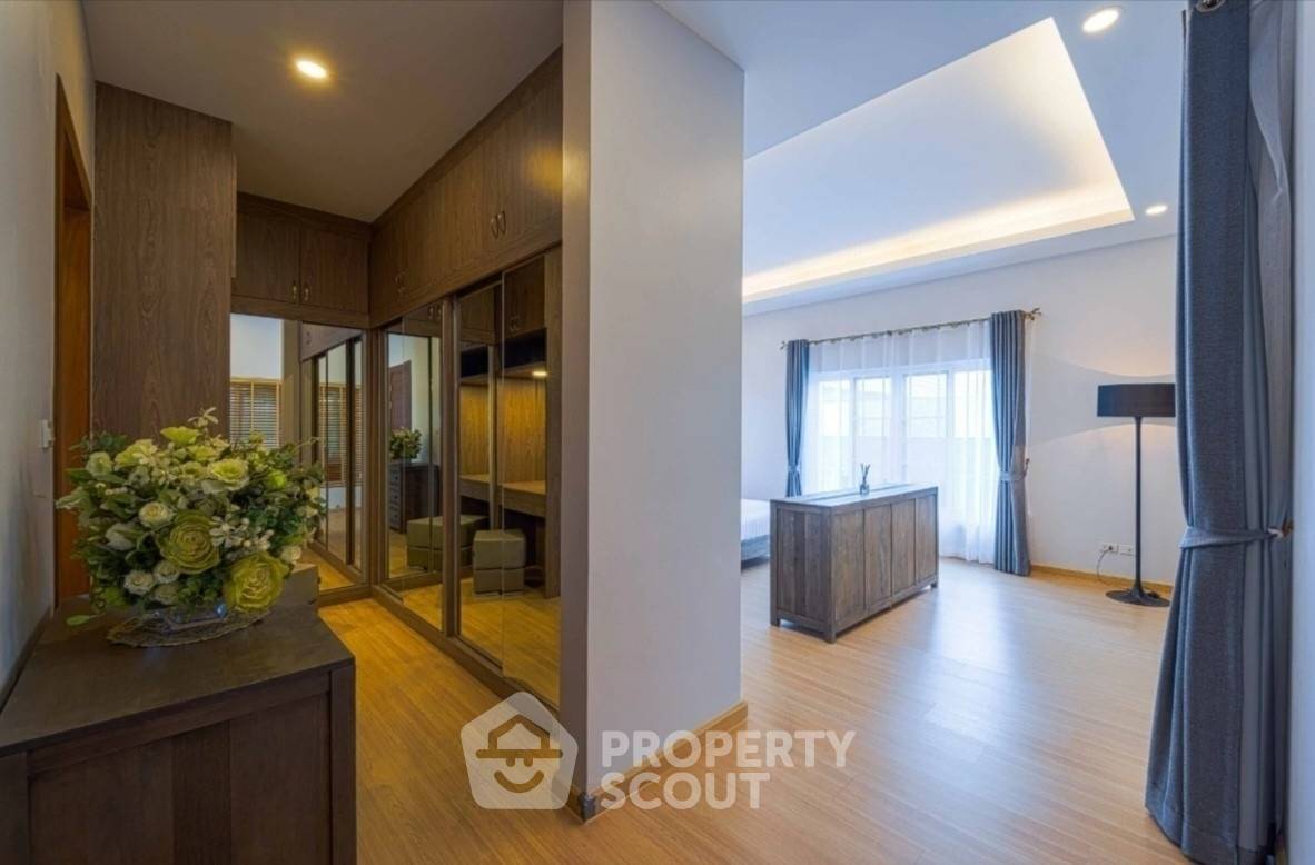 รูป บ้าน 5-ห้องนอน ที่ เอมเมอรัล ซินเนอร์รี่ ใกล้ รฤกหัวหิน (ID 2948736) - รูปที่ 34/40