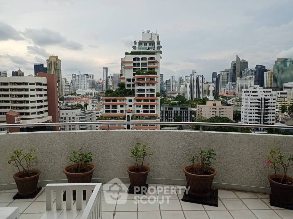 รูป คอนโด 2-ห้องนอน ที่ ศุภาลัย เพลส สุขุมวิท 39 ใกล้ BTS พร้อมพงษ์ (ID 2943542) - รูปที่ 31/39