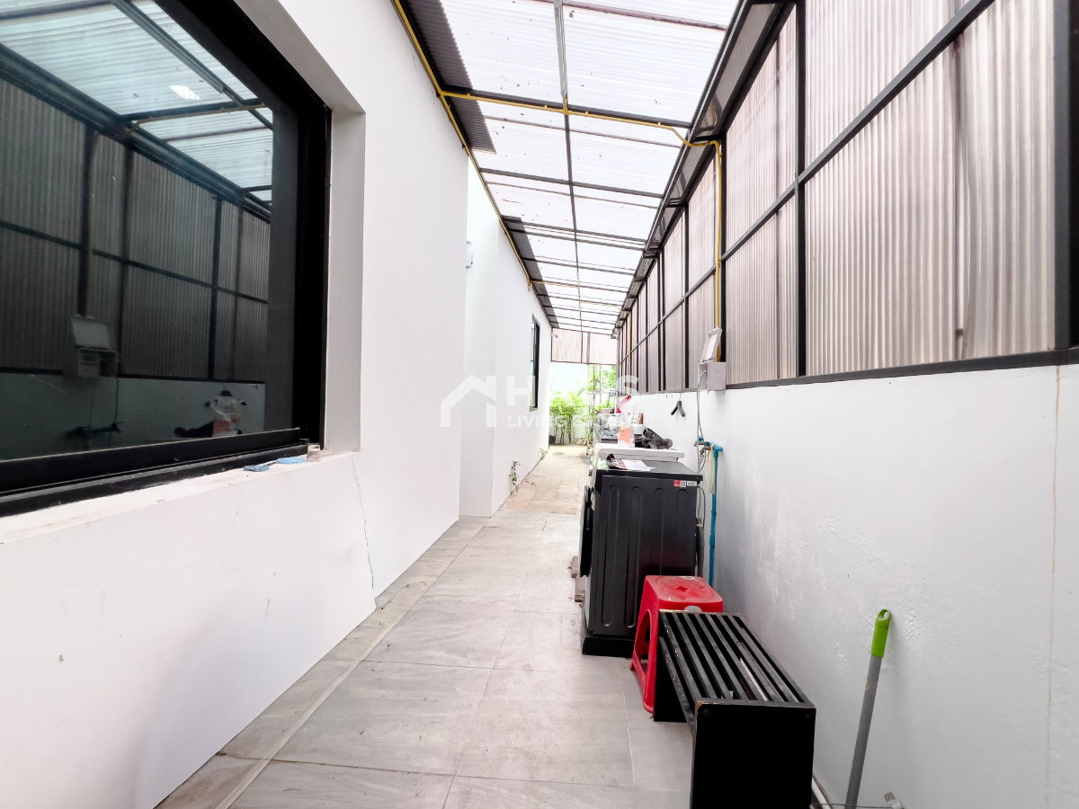 picture Beverly Hills Chaengwattana / 5 Bedrooms #HCWT055 - 54/54
