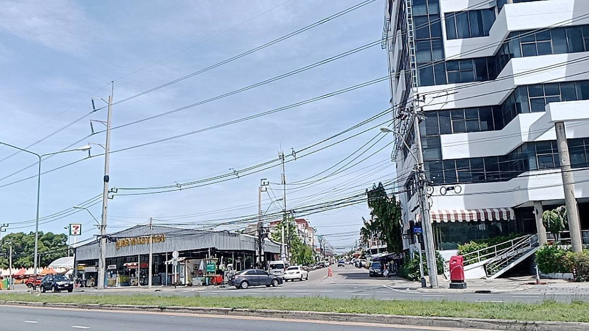 รูป ขายอาคารสำนักงานขนาดใหญ่ริมถนนใหญ่ ติวานนท์-ปากเกร็ด 25 ขนาด 6-8 ชั้นFloors เหมาะทำบริษัทขนาดกลางใหญ่ หรือบริษัท เทคโนโลยีใหม่ๆเสมือนทุกๆทั่วโลกได้  - รูปที่ 9/40