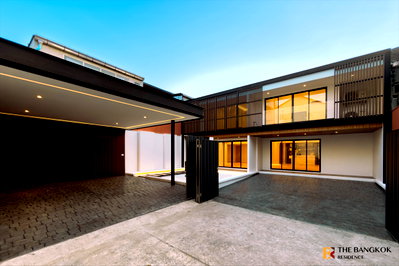 บ้านเดี่ยว เขตคลองเตย : 🏡 ขายบ้าน Minimal Modern Luxury  62ตร.ว.จอดรถได้ 5 คัน ใกล้ BTS อ่อนนุช ✨