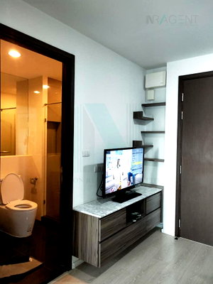 Condos for rent : 🎊 For rent condo RHYTHM  SATHORN - NARATHIWAS Building 1, Floor 23,1 bed room, Room size 35 sqm