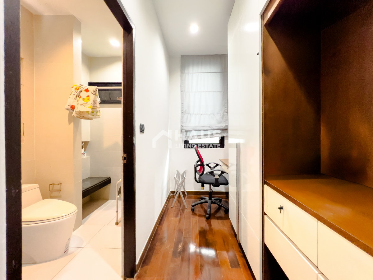 picture Beverly Hills Chaengwattana / 5 Bedrooms #HCWT055 - 39/54