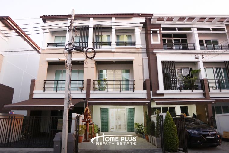 ขายทาวน์โฮม 3 ชั้น บ้านกลางเมือง เกษตร-นวมินทร์ ซอยนวมินทร์ 70 แยก 11-2