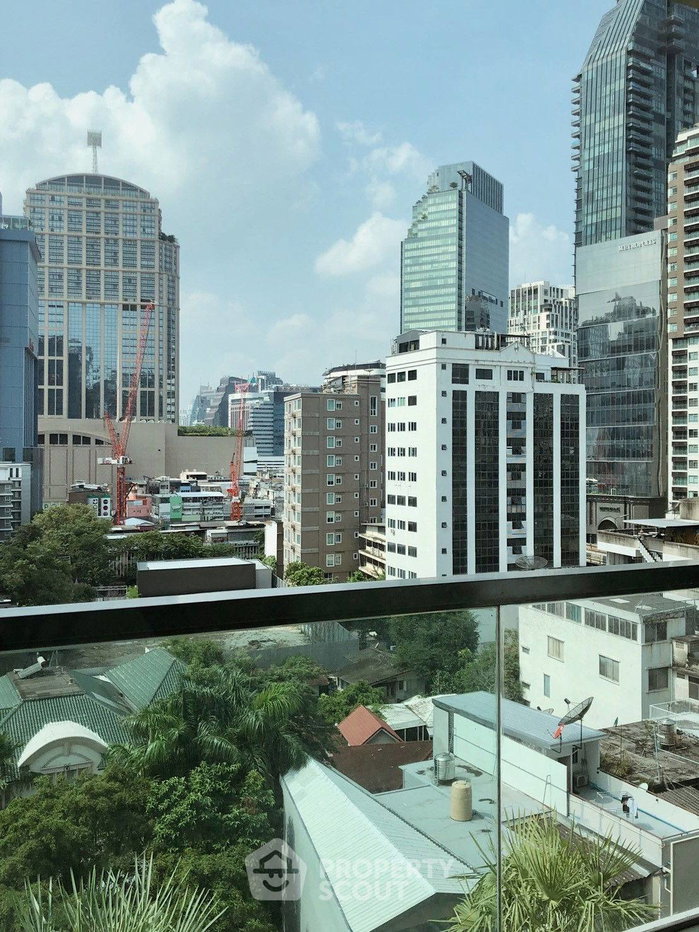 รูป คอนโด 2-ห้องนอน ที่ ดิ แอดเดรส สุขุมวิท 28 ใกล้ BTS พร้อมพงษ์ (ID 2726897) - รูปที่ 3/10