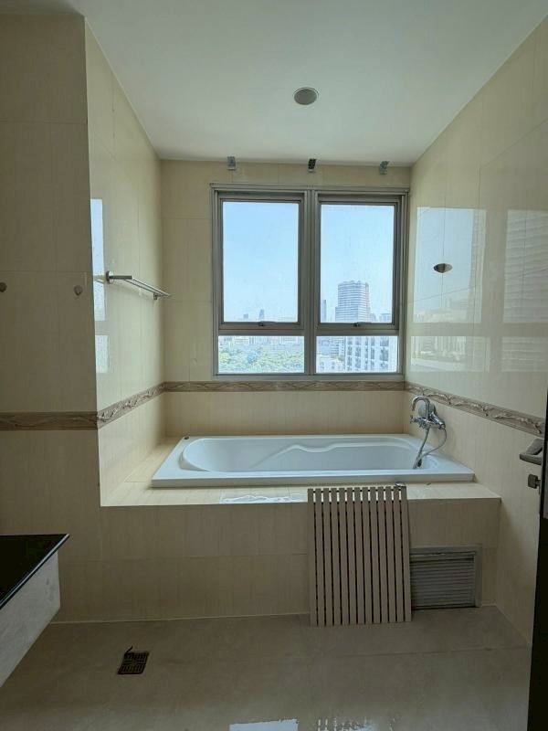 รูป LTHC15613 – Luxury Condo for Rent Ratchathewi | Spacious City Residence | Near BTS Ratchathewi | 65,000 THB | คอนโดหรูให้เช่า ราชเทวี ห้องกว้าง ใกล้ BTS ราชเทวี - รูปที่ 2/6