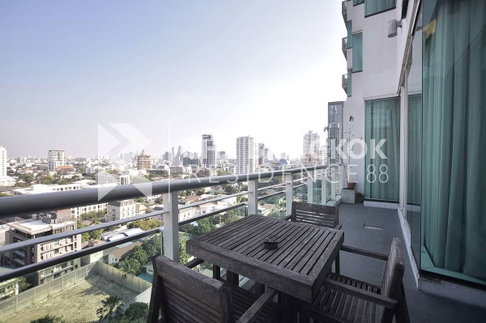 Eight Thonglor Residence  Book before anyone else