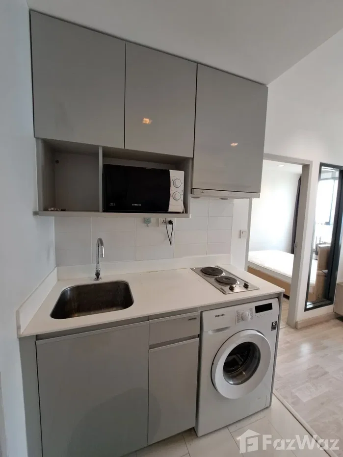 picture High-Floor 1BR at Ideo Mobi Sathorn | Steps to BTS 6404003 - 6/10