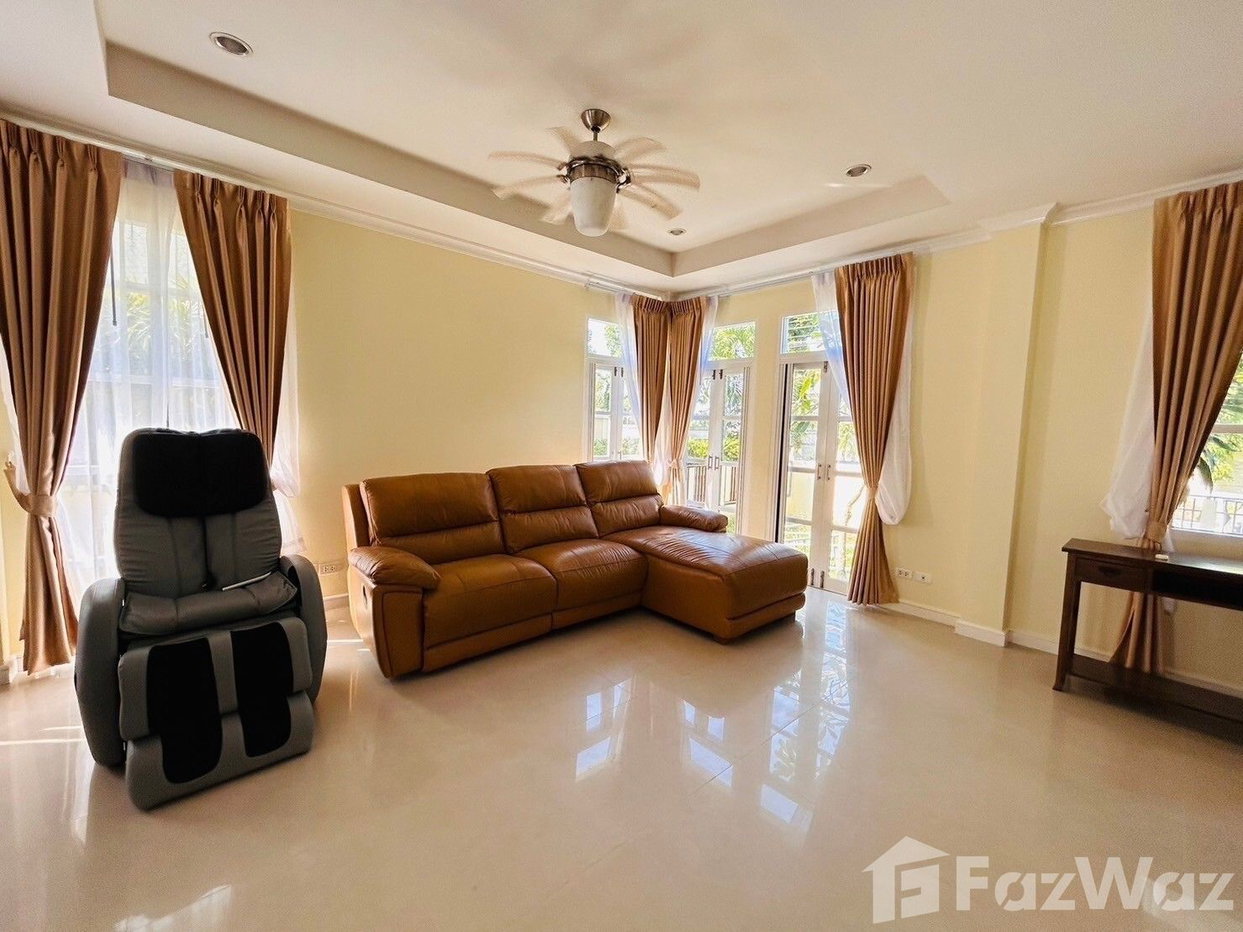 picture Golden Nakara For Rent 1722360 - 5/14