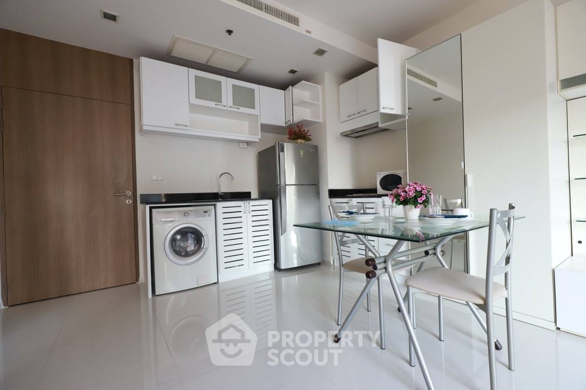 รูป คอนโด 2-ห้องนอน ที่ โนเบิล รีวิล เอกมัย ใกล้ BTS เอกมัย (ID 2744603) - รูปที่ 2/13