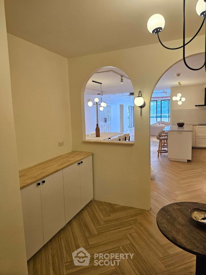 picture 3-BR Condo at Las Colinas near BTS Asok (ID 2803130) - 10/23