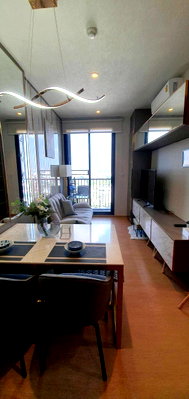 Condos for rent : LTHC15616 – Luxury Pet-Friendly Condo for Rent Ekkamai | Corner Unit Modern Residence | Near BTS Ekkamai | 65,000 THB 