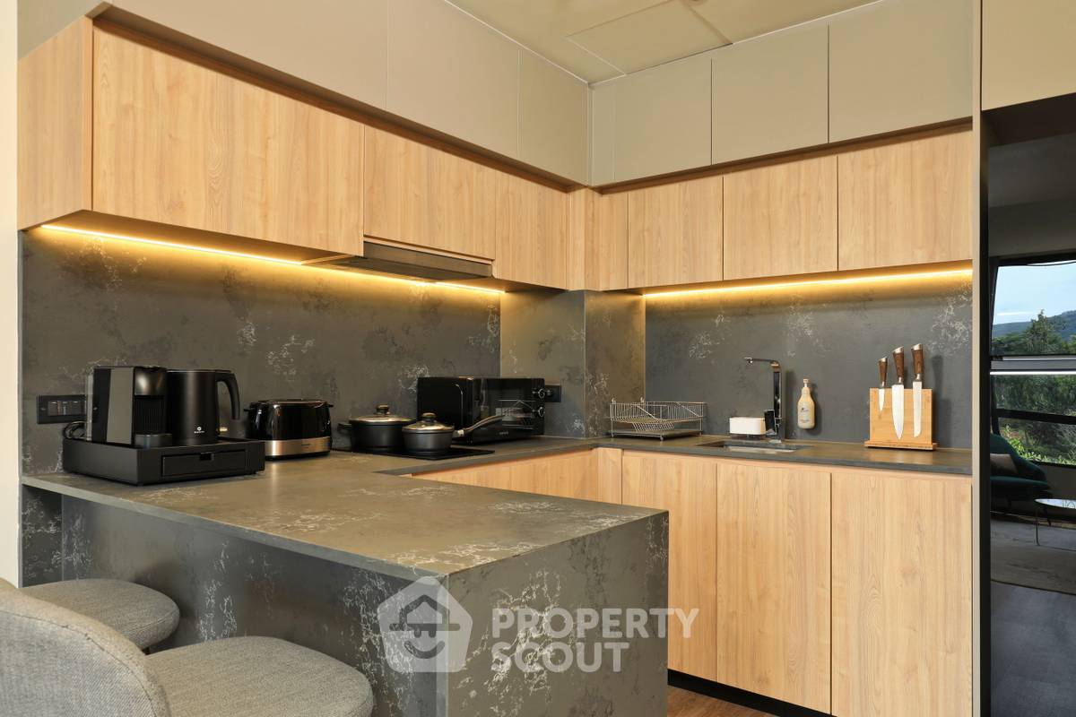 picture 2-BR Condo at Layan Green Park close to Layan (ID 2230159) - 12/23