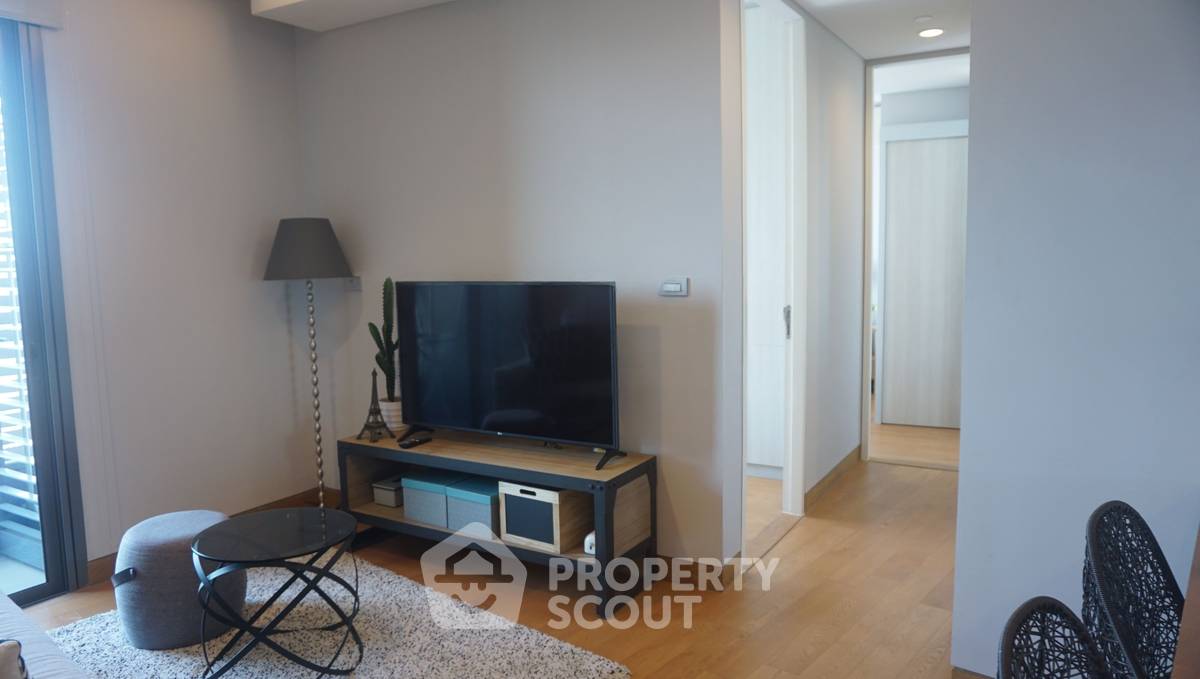 picture 2-BR Condo at The Lumpini 24 near BTS Phrom Phong (ID 2735701) - 4/17