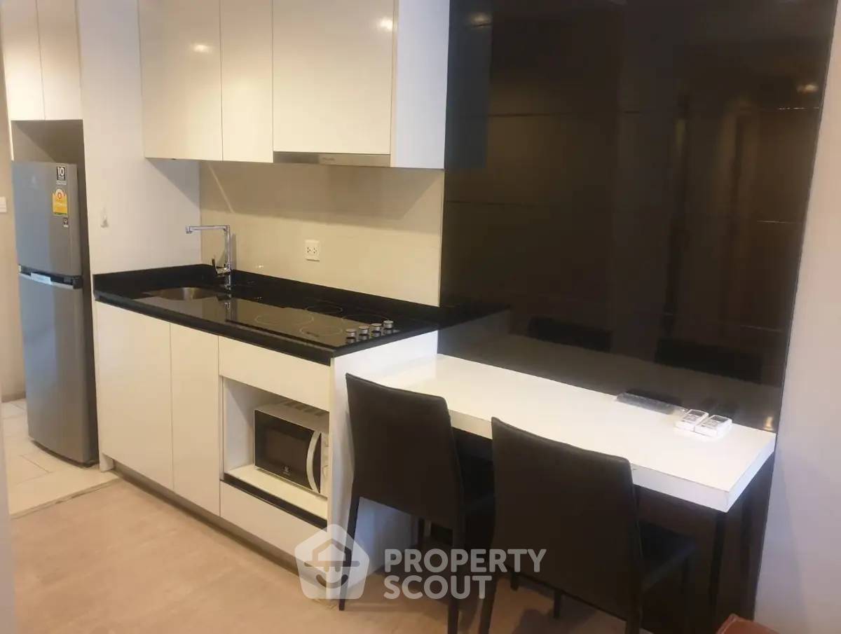 picture 2-BR Condo at Maestro 39 Sukhumvit 39 near BTS Phrom Phong (ID 2873500) - 6/14