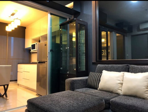For rent: Life Ratchadapisek, beautiful room, very good price, fully furnished. Ready to move in 💗DS3185 | line @Dstay 