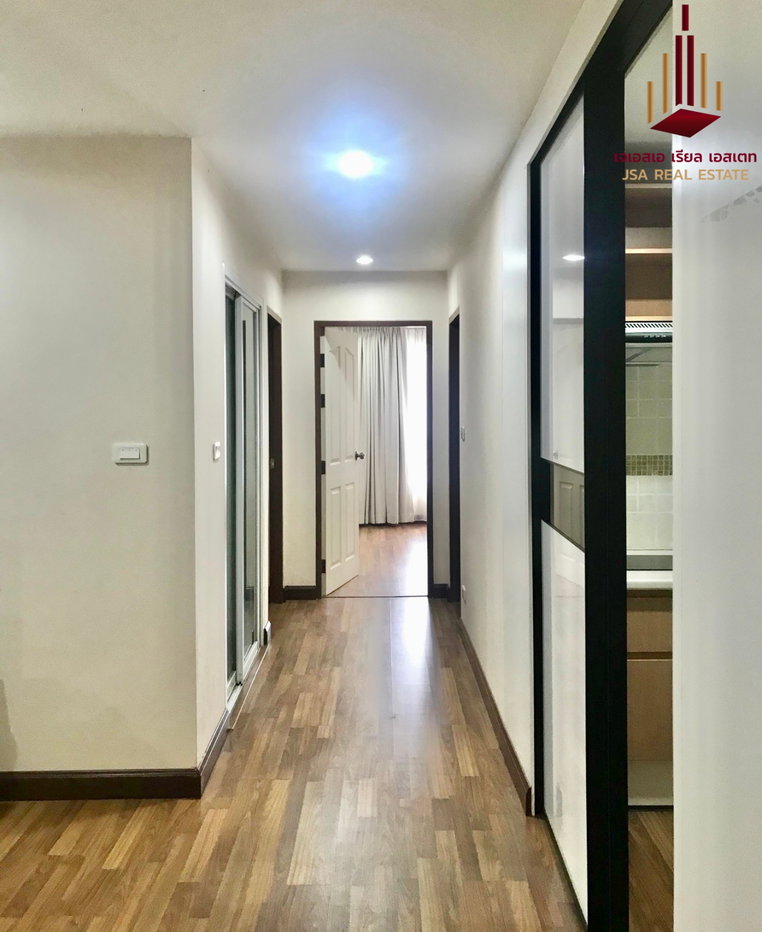 picture ✨ For Sale:  PG Rama IX Condo ✨ 💰 Only 5,500,000 THB - 2/5
