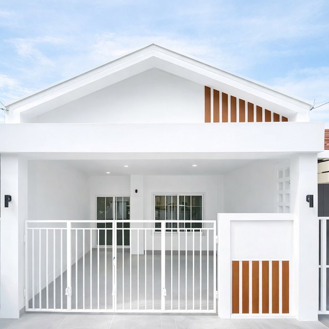 รูป ใกล้โรบินสัน ถลาง 2 กม. เทพกระษัตรี ศรีสุนทร ถลาง ภูเก็ต ทาวน์เฮาส์ 2นอน 1น้ำ 100 ตร.ม. 25 ตร.วา.พร้อมเฟอร์ฯ และเครื่องใช้ไฟฟ้าครบ - รูปที่ 1/8