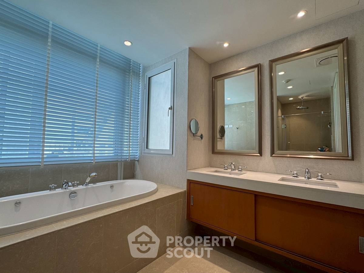 รูป คอนโด 3-ห้องนอน ที่ แอทธินี เรสซิเด้นซ์ ใกล้ BTS เพลินจิต (ID 2734970) - รูปที่ 10/20