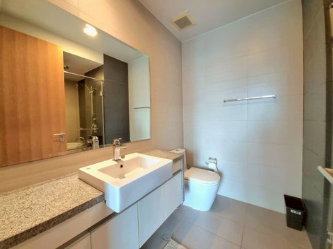 LTH13048 – Condo for Rent (คอนโดให้เช่า) at Millennium Residence (มิลเลนเนียม เรสซิเดนซ์) Size 67.62 sqm. 1 Bed 1 Bath Near BTS Asoke ONLY 46K/Month