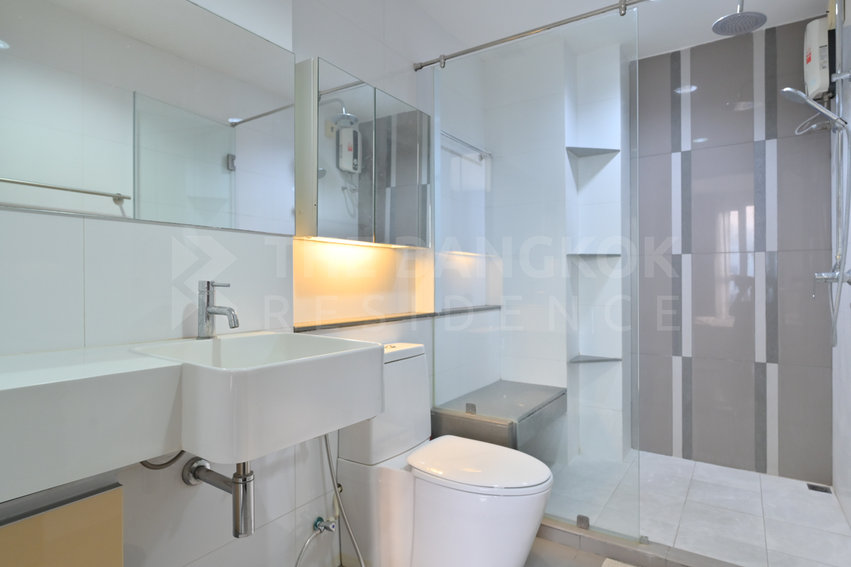 picture High-potential Location, Not as Expensive as You Think RHYTHM Ratchada near MRT Ratchadaphisek Station - 3/10